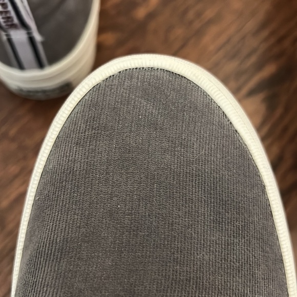 NIB-Sperry crest platform top-sider - Picture 7 of 7